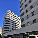 Sun Towers Exspanse 3 Z Parkingiem I Tarasem アパート *