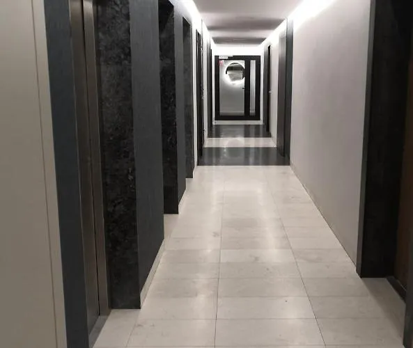 Sun Towers Exspanse 3 Z Parkingiem I Tarasem شقة