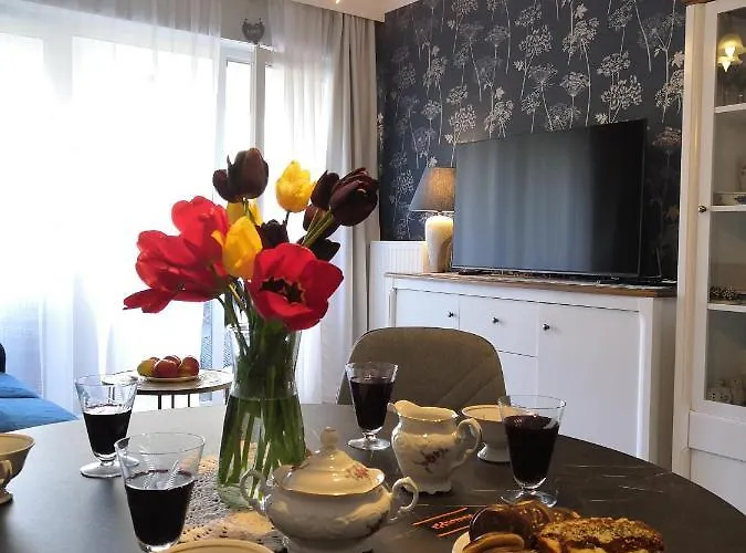 Sun Towers Exspanse 3 Z Parkingiem I Tarasem شقة *