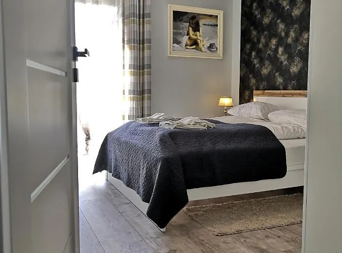 Sun Towers Exspanse 3 Z Parkingiem I Tarasem سفينويتشي