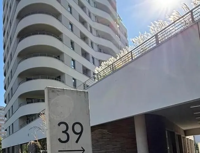 شقة Sun Towers Exspanse 3 Z Parkingiem I Tarasem